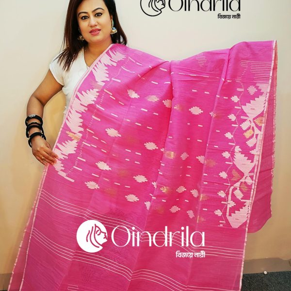 Dhakaia Jamdani Saree