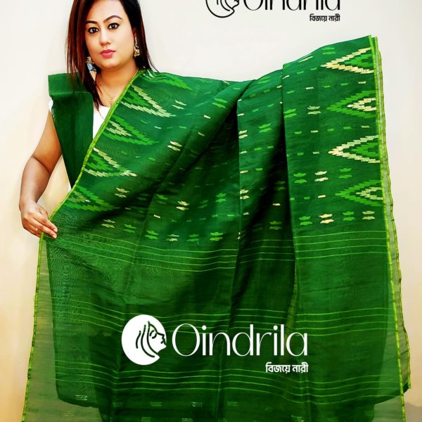 Dhakaia Jamdani Saree