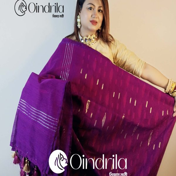 Dhakaia Jamdani Saree